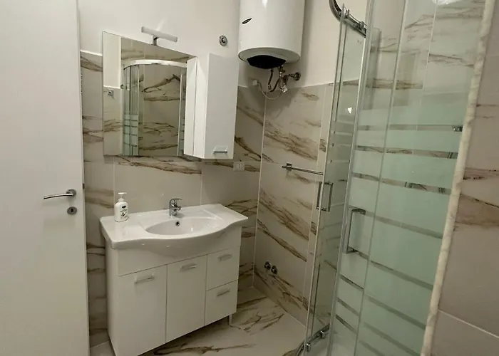 Sofia Konukevi 3*